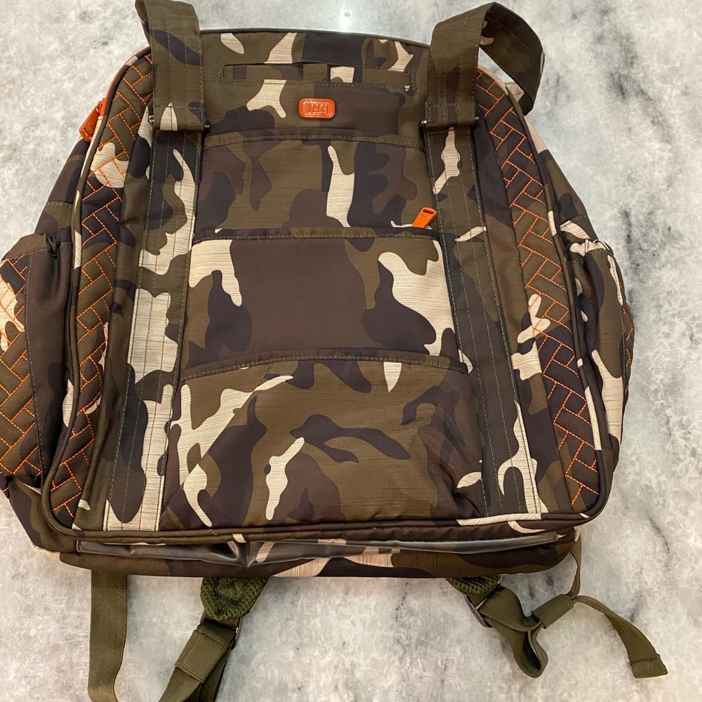 Lug olive sprout convertible backpack bag